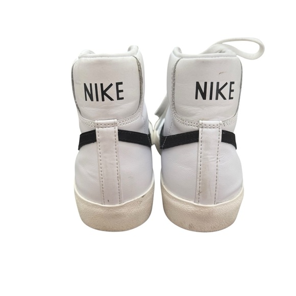 Like New Nike Blazer Mid White and Black High-Tops Size 8 - Picture 4 of 7